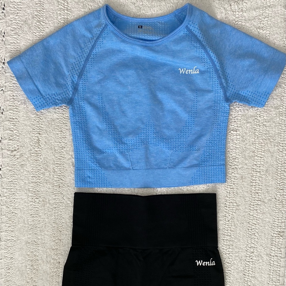 Seamless set